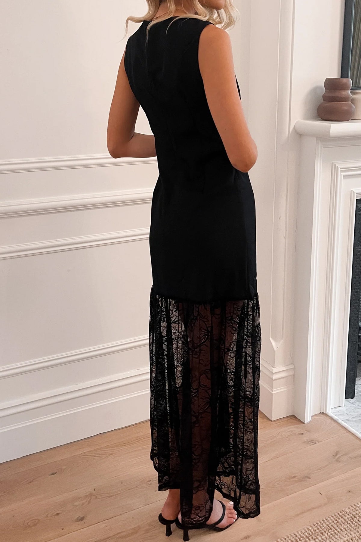 Black Sleeveless Sheer Floral Lace Patchwork Maxi Dress